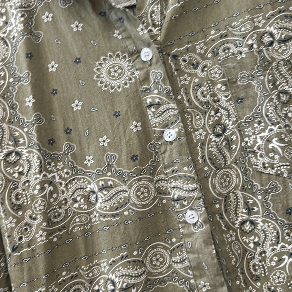 Olive green paisley button down top - Picture 2 of 4